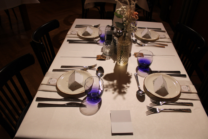 gedeckte Tische für Hochzeitsfeier im Restaurant Ristorante Il Cortile in Korschenbroich
